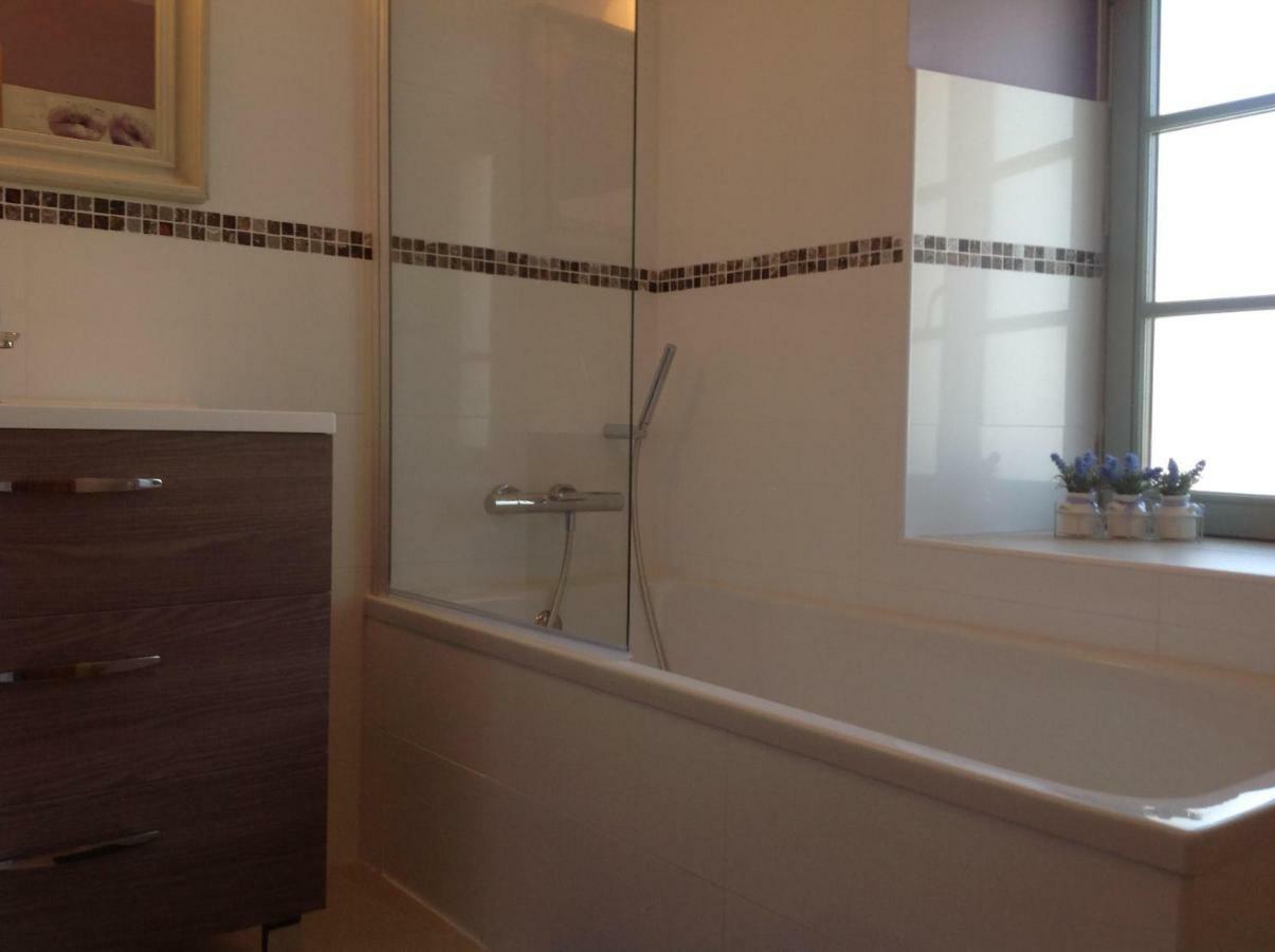 Сasa de vacaciones Three Bedroom Townhouse Carcasona